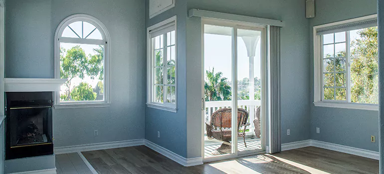 Glass Door Repair in Central Oshawa, ON
